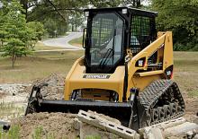 Csúszókormányzású rakodók Caterpillar 247B II