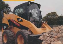 Csúszókormányzású rakodók Caterpillar 256C