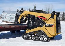 Csúszókormányzású rakodók Caterpillar 257D