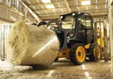 Csúszókormányzású rakodók JCB 260