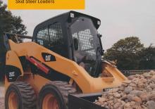 Csúszókormányzású rakodók Caterpillar 272C