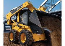 Csúszókormányzású rakodók John Deere Construction 325
