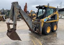 Csúszókormányzású rakodók Terex-Fermec 526