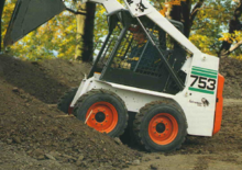 Csúszókormányzású rakodók Bobcat 753 F H