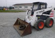 Csúszókormányzású rakodók Bobcat 933