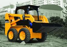 Csúszókormányzású rakodók Hyundai HSL 650-7 A