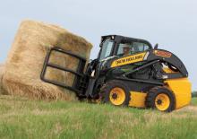 Csúszókormányzású rakodók New Holland L225