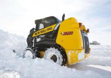 Csúszókormányzású rakodók New Holland L321