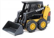 Csúszókormányzású rakodók Volvo MC70