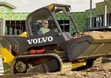 Csúszókormányzású rakodók Volvo MCT125C