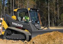 Csúszókormányzású rakodók Volvo MCT135D