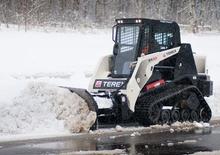 Csúszókormányzású rakodók Terex PT 60