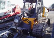 Csúszókormányzású rakodók JCB Robot 1110