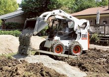 Csúszókormányzású rakodók Bobcat S 185 H