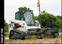 Csúszókormányzású rakodók Bobcat T 180 ACS