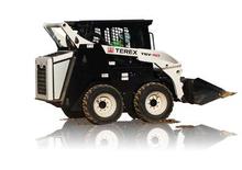 Csúszókormányzású rakodók Terex TSV 50