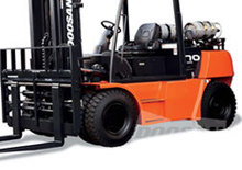Dízel targoncák Doosan D70S-5 (3G)