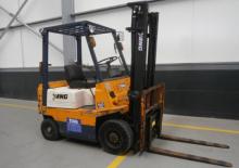 Dízel targoncák Yang FD 15 Mark 3