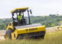 Egyhengeres hengerek Bomag BW 211 DH-5