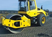 Egyhengeres hengerek Bomag BW 213 DH-4