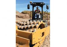 Egyhengeres hengerek Caterpillar CP56B