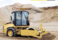 Egyhengeres hengerek Caterpillar CS423E