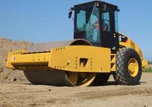 Egyhengeres hengerek Caterpillar CS76XT