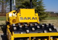 Egyhengeres hengerek Sakai SV204T