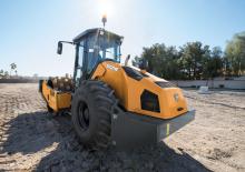 Egyhengeres hengerek Case SV211E