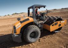 Egyhengeres hengerek Case SV216D