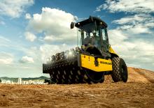Egyhengeres hengerek New Holland V110