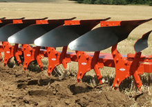 Ekék Kuhn Vari-Master 152 T 6