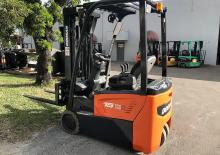 Elektromos targoncák Doosan B15T-7