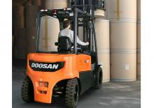 Elektromos targoncák Doosan B45X-7