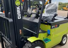 Elektromos targoncák Clark EPX 30 ac