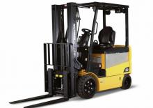 Elektromos targoncák Komatsu FB20SHGU-6