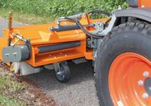 Felszerelhető seprők Bema Kommunal 400 Dual 1400