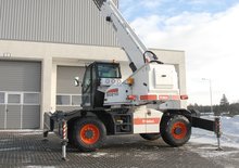 Forgó felsővázas teleszkóps rakodók Bobcat TR50210