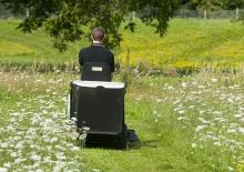 Fűnyíró és kertitraktorok Etesia BAHIA 2 MHHE 2