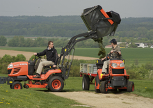 Fűnyíró és kertitraktorok Kubota G23 LD 