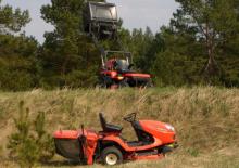 Fűnyíró és kertitraktorok Kubota GR1600-II 