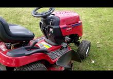 Fűnyíró és kertitraktorok TORO LX420