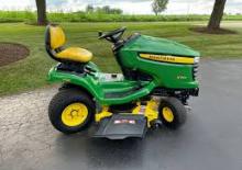 Fűnyíró és kertitraktorok John Deere X304