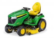 Fűnyíró és kertitraktorok John Deere X590