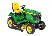 Fűnyíró és kertitraktorok John Deere X739