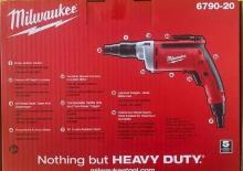 Fűrók és csavarbehajtók Milwaukee 6790-20
