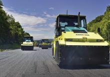 Gumihengerek Ammann AP 240 H-T3