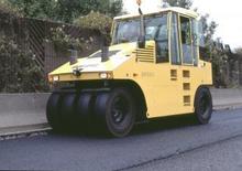 Gumihengerek Bomag BW 24 R