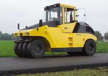 Gumihengerek Bomag BW 24 RH
