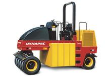 Gumihengerek Dynapac CP 142